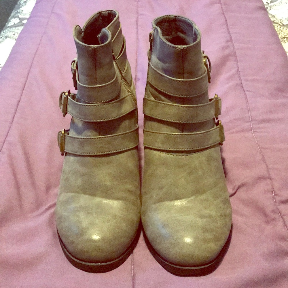 Grey buckle booties size 11